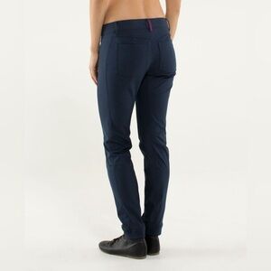 Lululemon Women’s Urbanite Pant in Inkwell Blue.